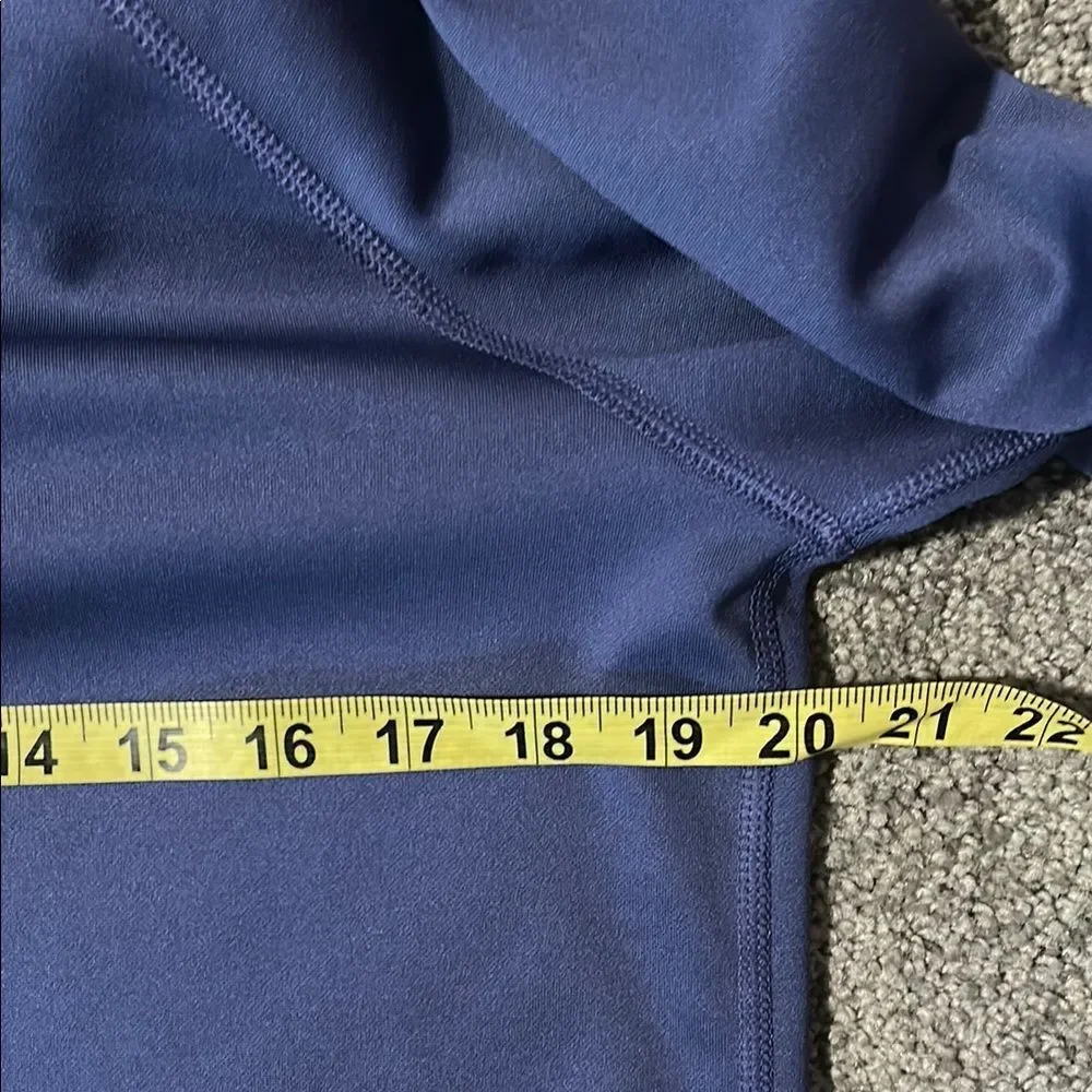 NWOT Women’s Nike Dri Fit Blue Hoodie with Logo. Size Medium